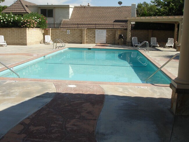 Building Photo - 27020 Rio Pecos Dr