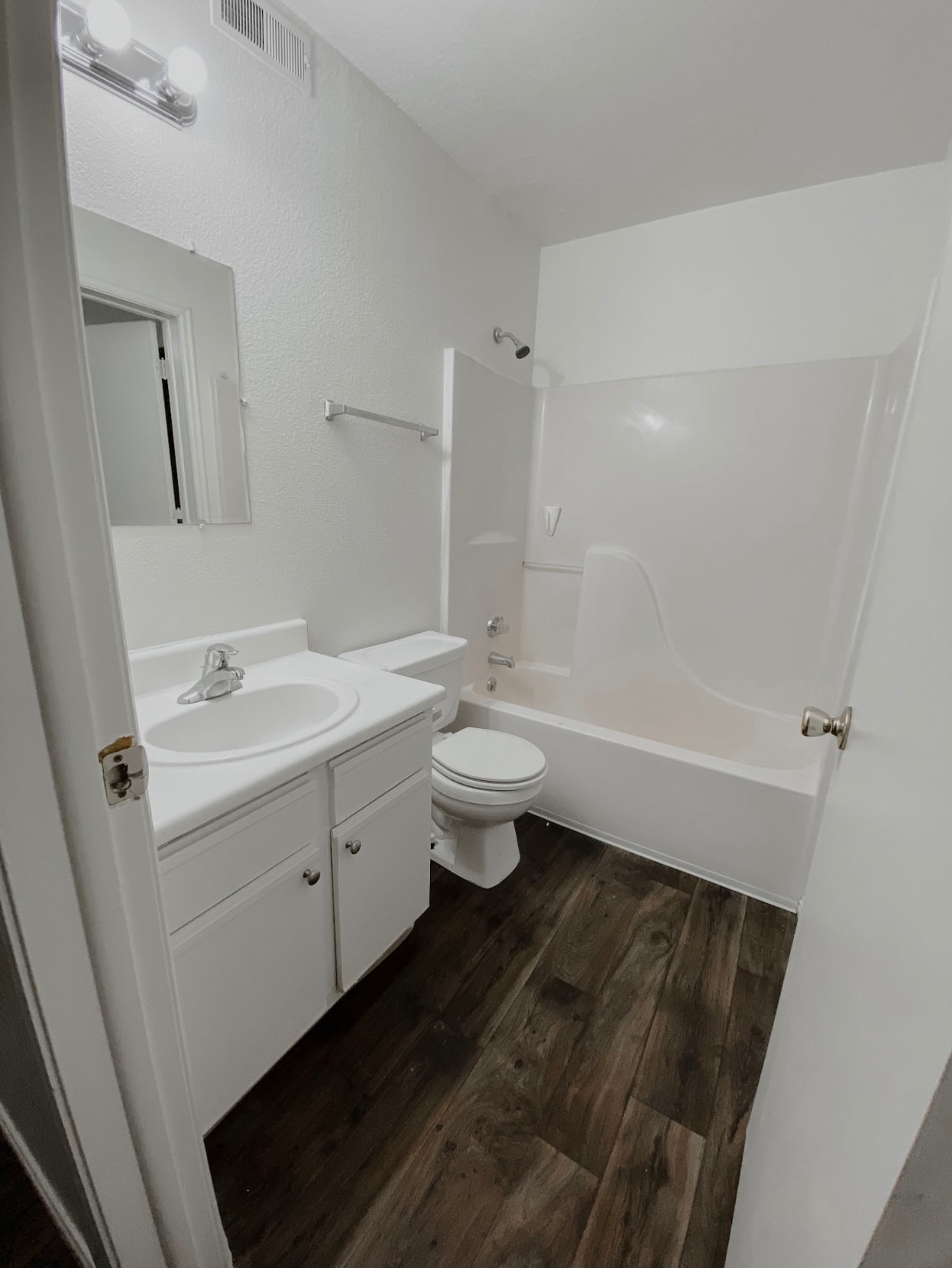 Bathroom - North Pointe Apartments