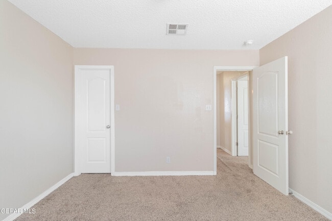 Building Photo - 3016 Tierra Cuervo Dr