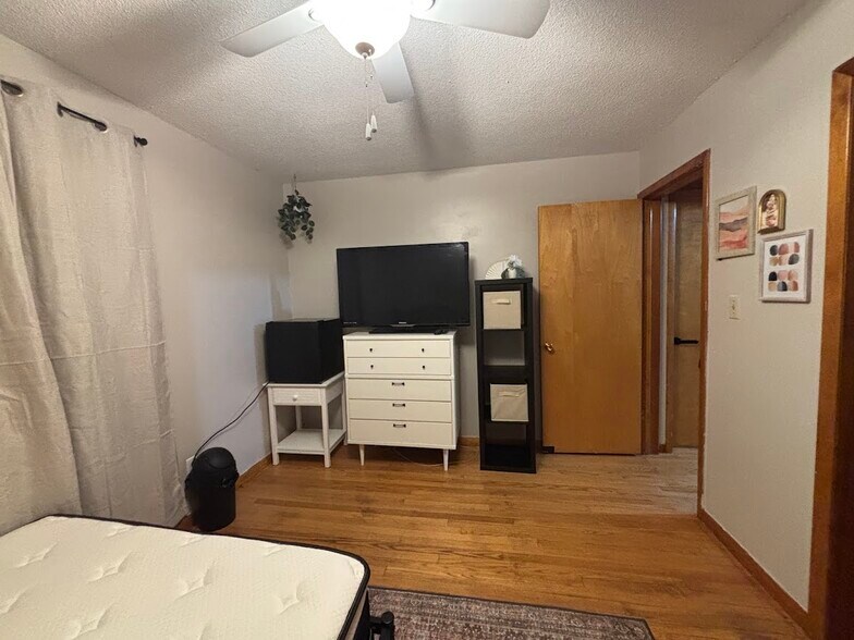 Building Photo - 2609 Brownfield Rd