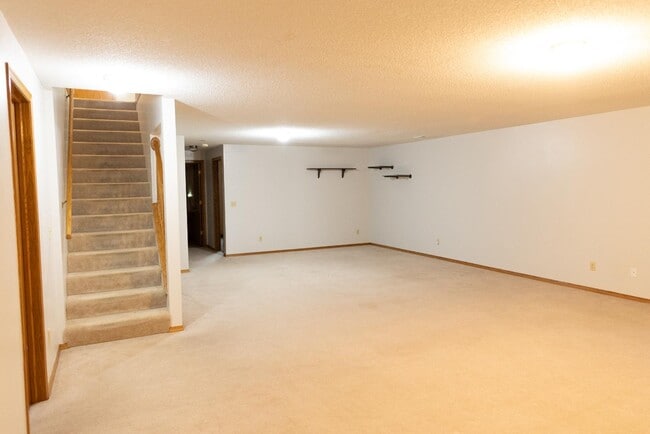 Building Photo - 1106 S Longford St
