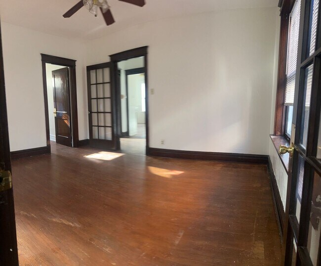 Building Photo - 5847 Goener Ave