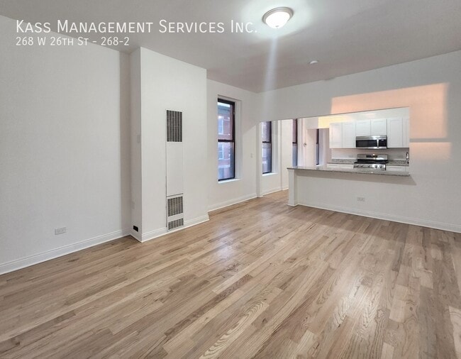 Building Photo - 268 W 26th St