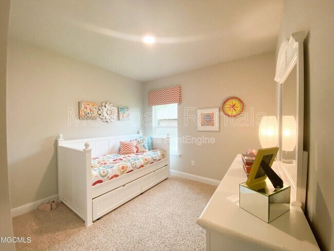 Building Photo - 5504 Leeds Ln