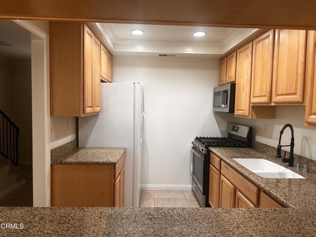Building Photo - 253 Mar Vista Ave