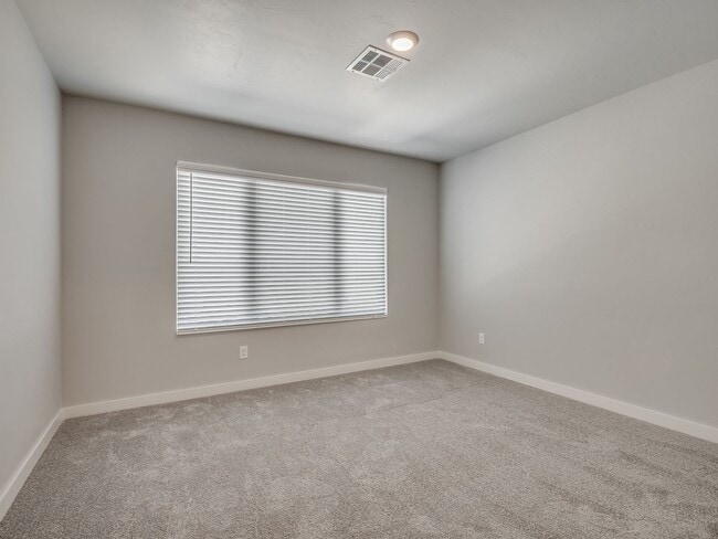 Building Photo - Beautiful Home in Edmond/Oklahoma City