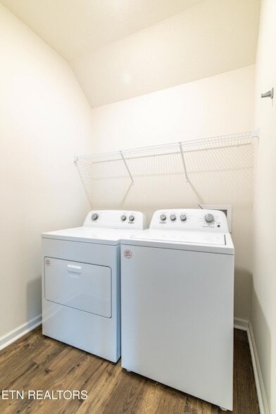 Building Photo - 4714 Willow Bluff Cir