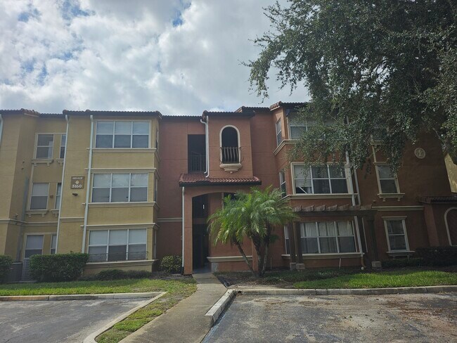 Building Photo - 5160 Conroy Rd