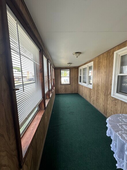 Building Photo - 86 E Camplain Rd