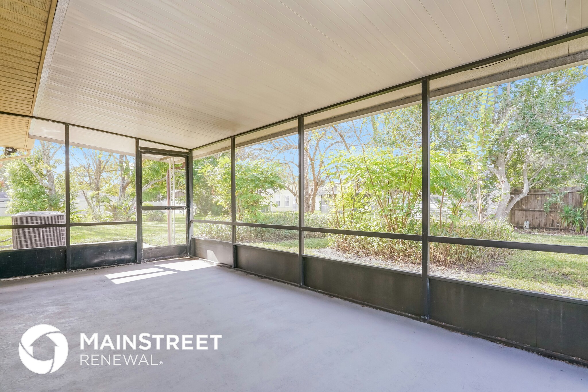 Building Photo - 142 Springwood Dr