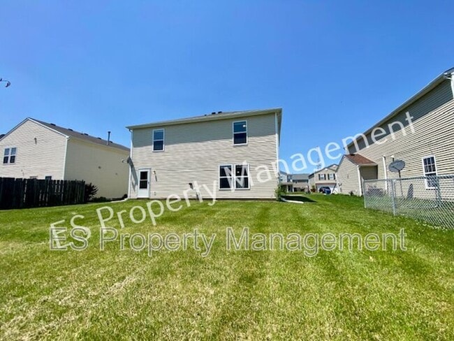 Building Photo - 8415 Ash Grove Dr