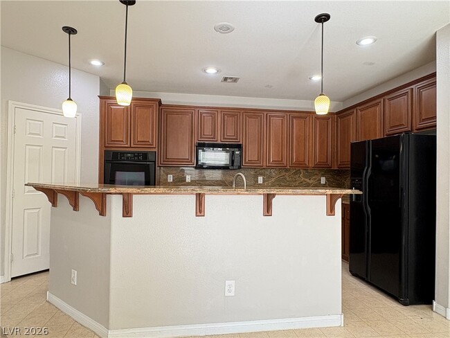 Building Photo - 5769 Danish Garden St