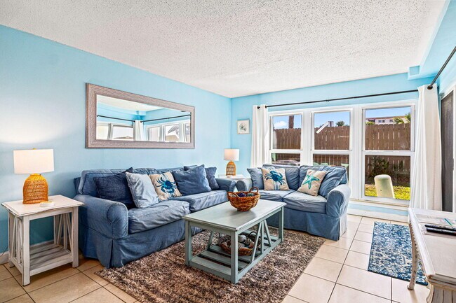 Building Photo - 770 Sundial Ct