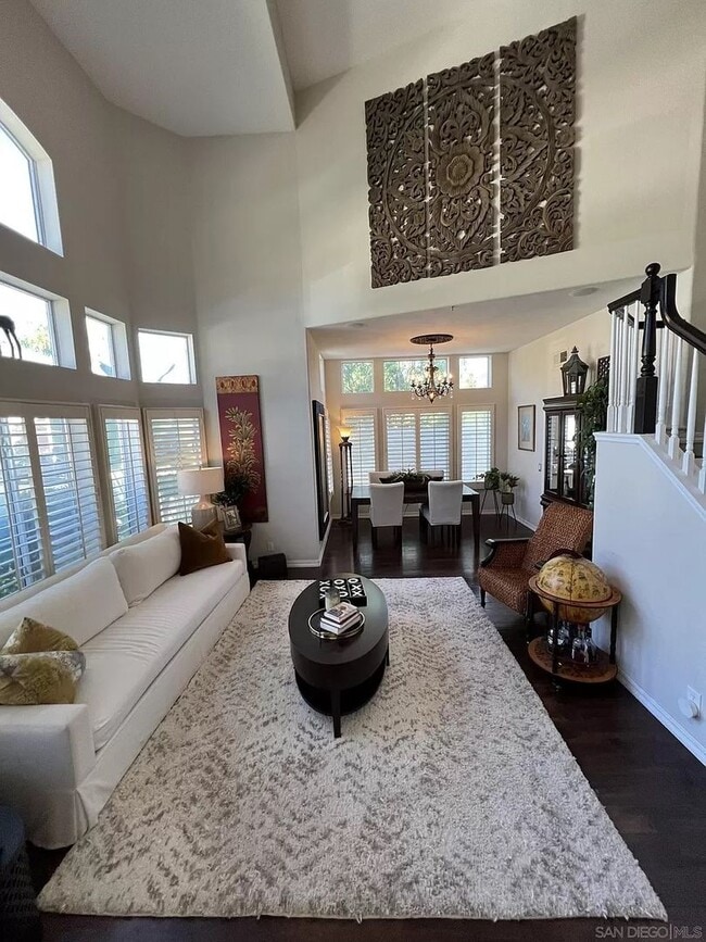 Building Photo - 4575 Avenida Privado