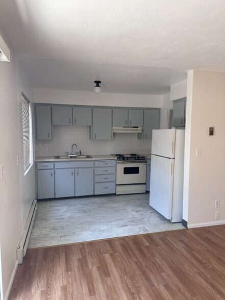 Primary Photo - 343 SE 81st Ave