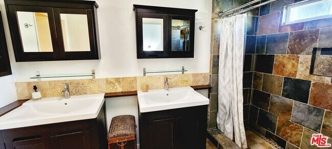 Building Photo - 44240 Anacapa Way