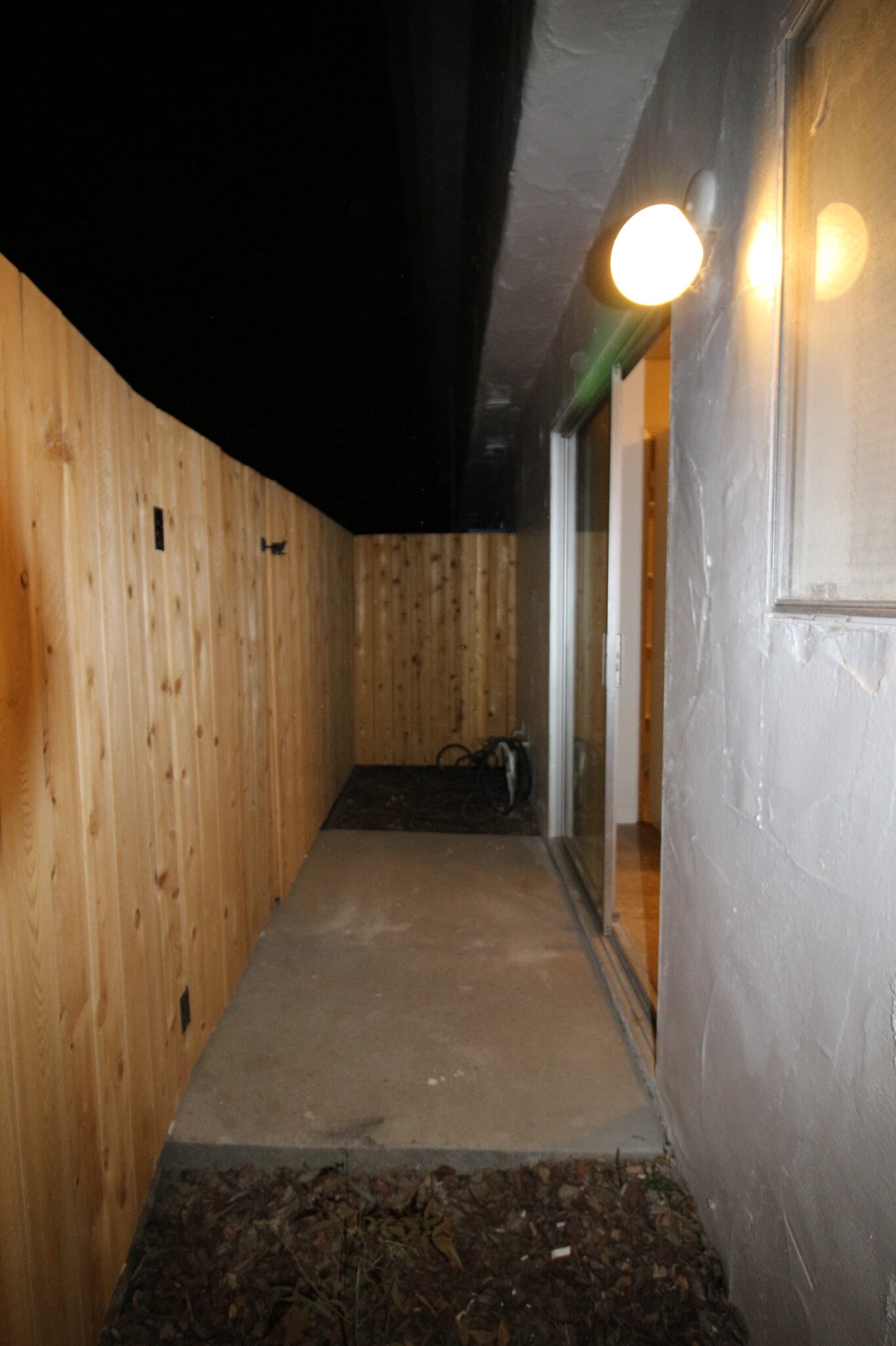 Building Photo - 1326 Galleon Way