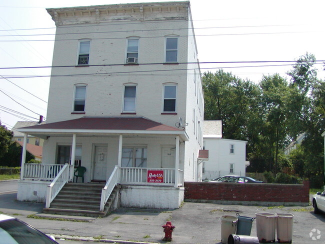 Building Photo - 1642-1646 Carrie St