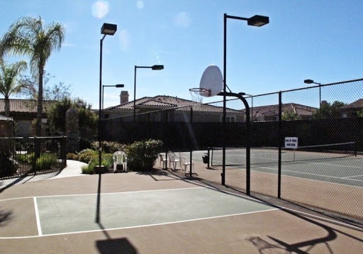 Building Photo - Elisa Ln