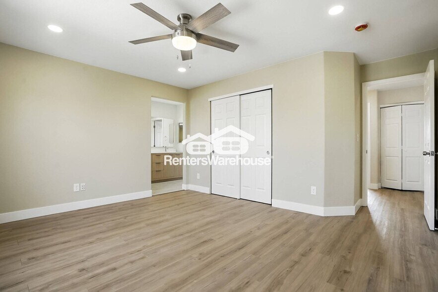 Building Photo - 9551 Longford Way