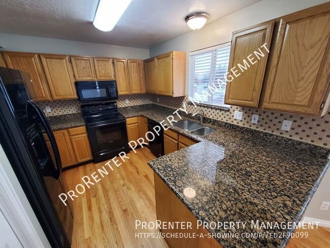 Building Photo - 3585 N 275 E