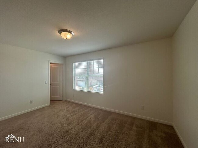 Building Photo - 5030 Firefly Hls