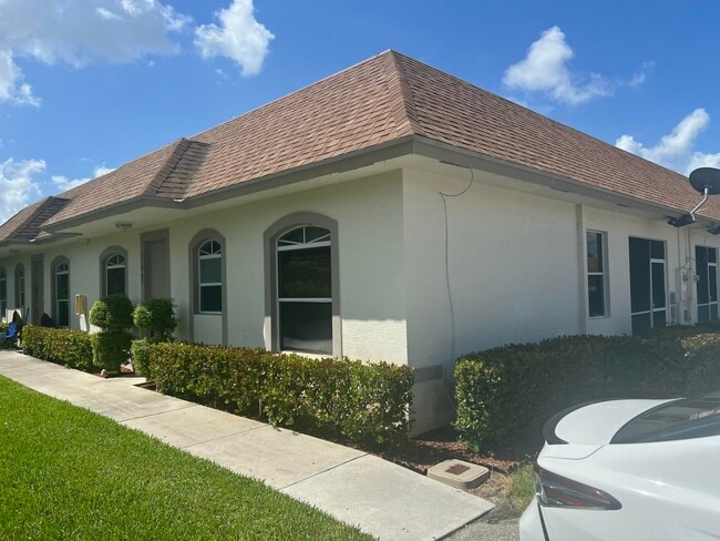 Building Photo - 11943 Sturbridge Ln