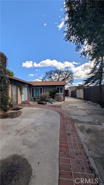 Building Photo - 546 Griswold Ave