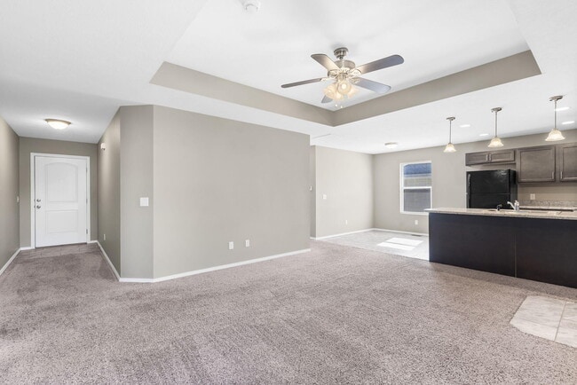 Building Photo - 1115 S Tanner Dr