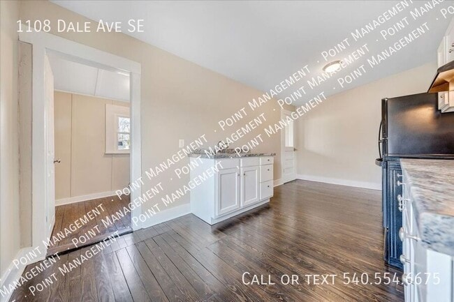 Building Photo - 1108 Dale Ave SE