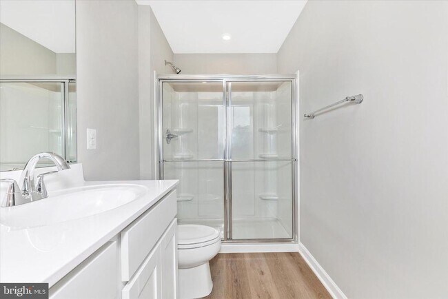 Building Photo - 38 Diopside Dr