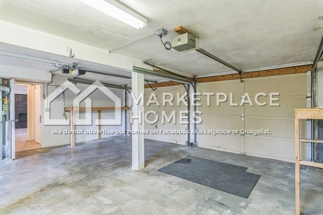 Building Photo - 20428 53rd Ave W