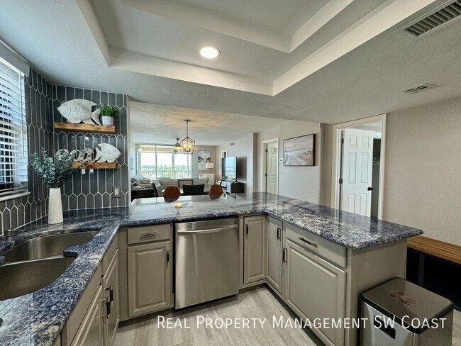 Building Photo - 4260 SE 20th Pl