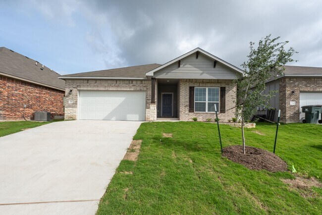 Building Photo - 4-Bedroom Temple Rental Near VA, Baylor Scott & White & Parks