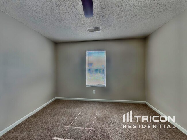 Building Photo - 314 Stone Meadow Dr