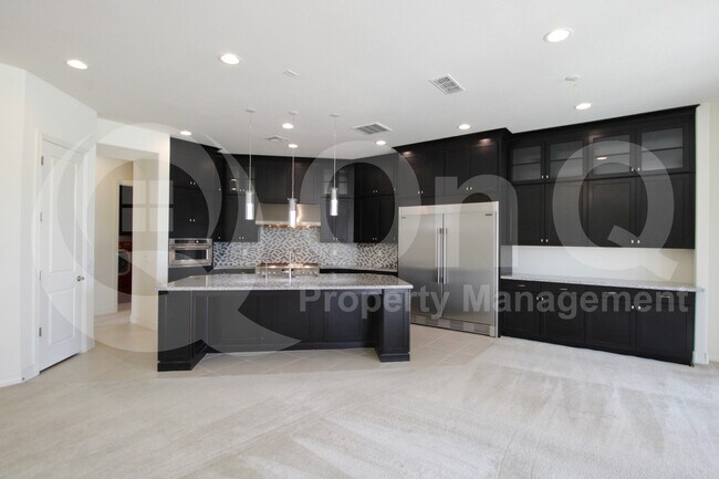 Building Photo - 1781 E Aster Pl