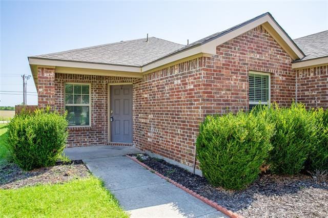 Primary Photo - 455 Lipizzan Ln