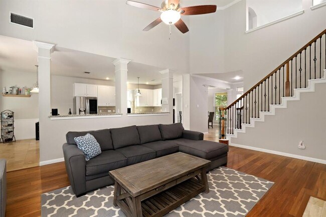 Building Photo - 18121 Whitewater Cove