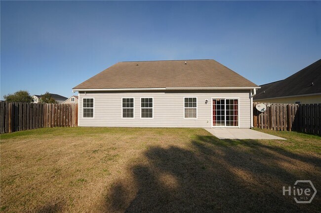 Building Photo - 109 Savannah Ln