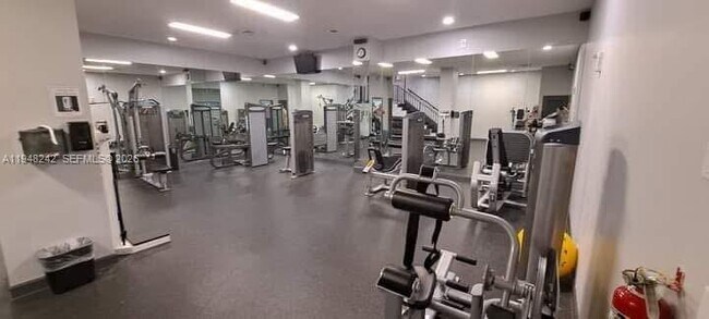 Building Photo - 251 174th St