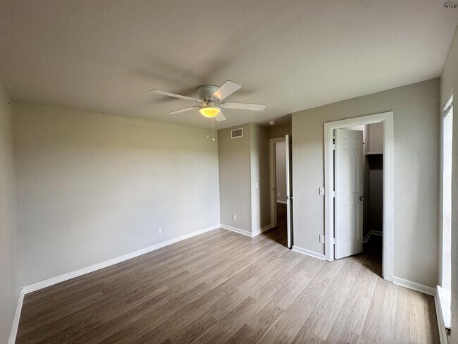 Building Photo - 1509 Trigg Ln