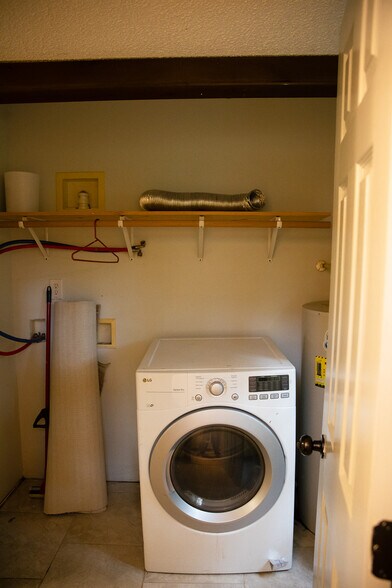 Washer dryer area - 16 Townview Dr