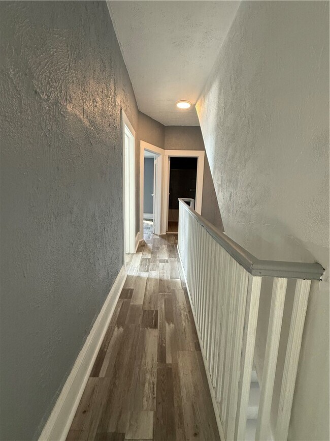 Building Photo - 247 Princeton Ave