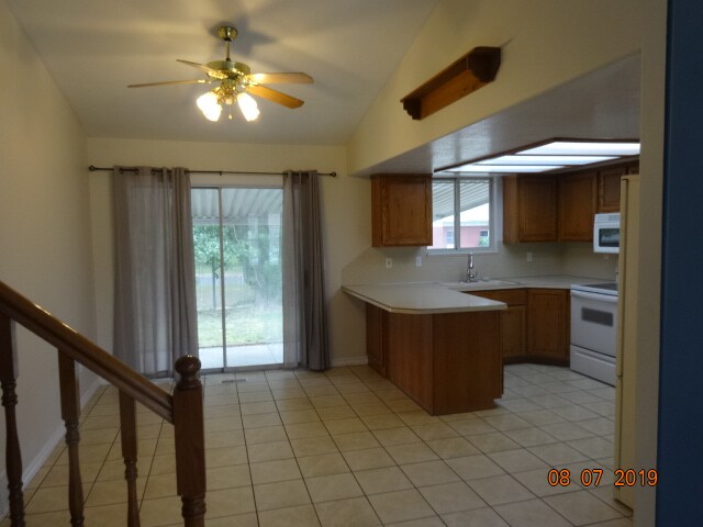 Building Photo - 5365 S 3750 W