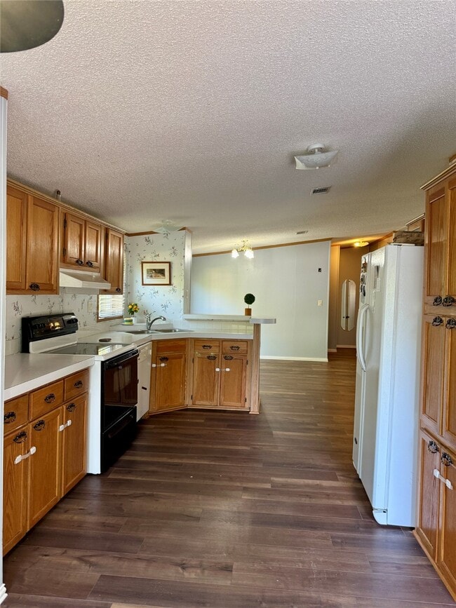 Building Photo - 13556 Needham Pl