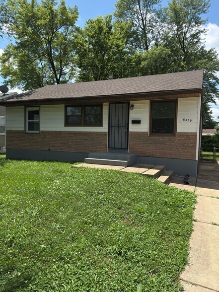 Primary Photo - 10359 Renfrew Dr