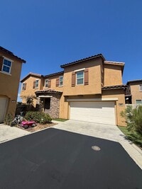 Building Photo - Charming 3BR Home with Modern Kitchen, Versatile Loft, & Private Backyard