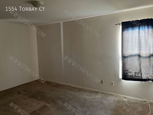 Building Photo - 1554 Torbay Ct