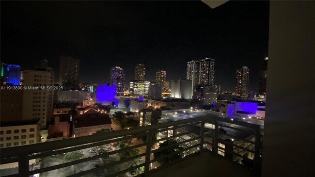 Building Photo - 133 NE 2nd Ave