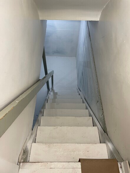 Building Photo - 101 Montfort Dr